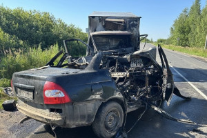 В Вязниковском районе 3 человека погибли после столкновения «Лады» и «Газели»