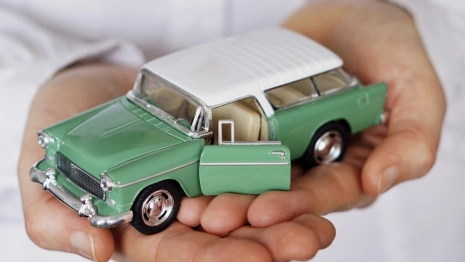 Автоподставы и краш-тесты. Владимирцев предупредили о страховых мошенниках