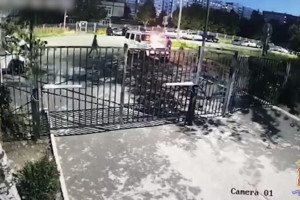 Во Владимире мужчина сжег «Гелик» обидчика за 26 млн рублей