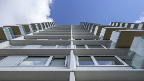 В Александрове местный «Ромео» взял нож и залез на балкон к знакомой