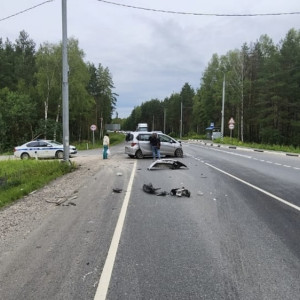 В Киржачском районе столкнулись две иномарки: один из водителей попал в больницу
