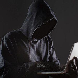 Во Владимире мошенники обманули 19-летнюю студентку колледжа почти на миллион рублей