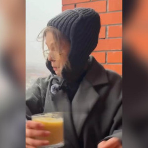 Во Владимире бомж помочился на блогершу с балкона