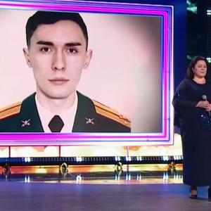 Мать погибшего при СВО владимирца спела песню «Молитва» в вечерней программе Малахова