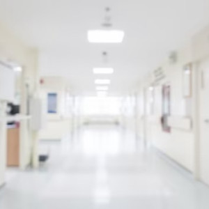 В Коврове под окнами больницы нашли труп 69-летнего пациента