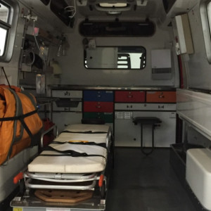 Во Владимире легковушка влетела в машину скорой помощи