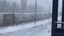 На Пекинке во Владимире выросла глухая пробка из фур