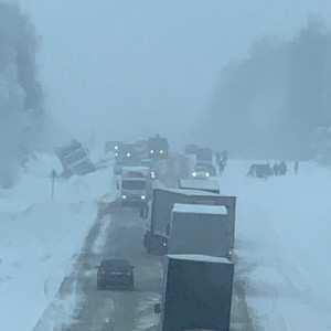 Снегопад спровоцировал крупный затор под Владимиром