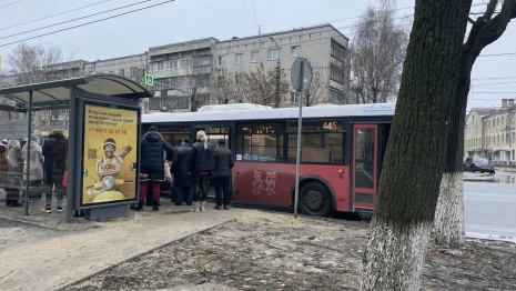 Во Владимире сломался переполненный пассажирами автобус