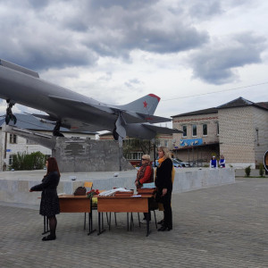 Во Владимирской области открыли памятник самолету СУ-9