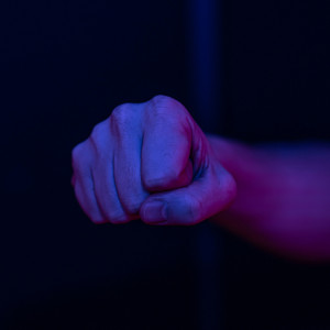 Ивановец избил полицейского после похорон отца во Владимирской области