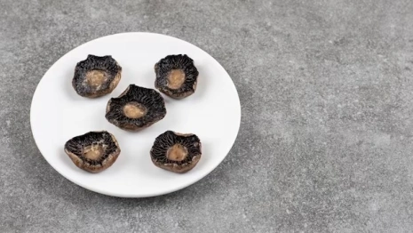 Владимирцам напомнили об уголовных сроках за сбор краснокнижных грибов