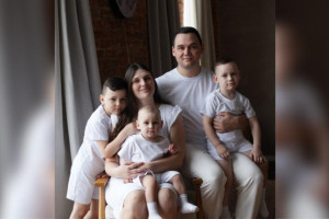 Семьей года во Владимирской области стали Виктор и Анна Зякины
