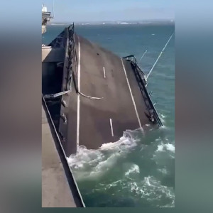 При взрыве Крымского моста погибли три человека