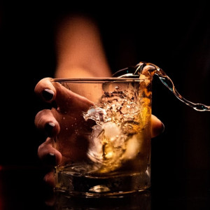 Во Владимирской области 199 жителей насмерть отравились алкоголем 