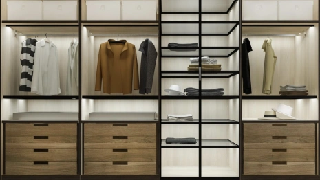 Житель Владимирской области отсудил 66,3 тыс. рублей за просроченную доставку шкафа