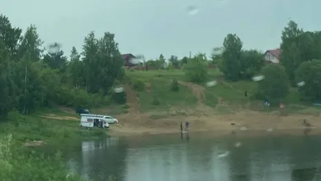 В деревне под Александровом человек утонул на плотине