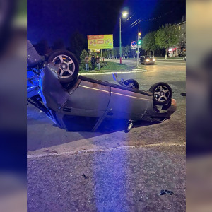 Легковой автомобиль перевернулся в Муроме