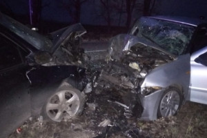 Под Вязниками столкнулись две легковушки: оба водителя погибли