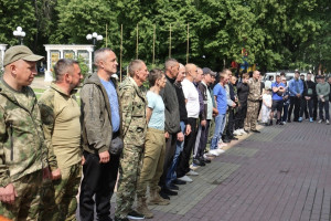 Еще 23 контрактника отправились из Владимирской области в зону СВО