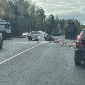 Полиция рассказала об аварии с зажатым в салоне водителем под Гусь-Хрустальным