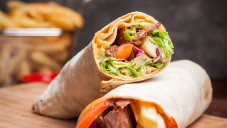 Во Владимире 17 человек отравились шаурмой в трех заведениях