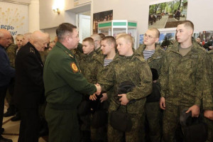 Во Владимире прошла отправка срочников в армию