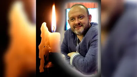 В Коврове умер известный ведущий Денис Васильев