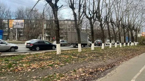 Проспект Строителей во Владимире встал в пробке из-за ДТП