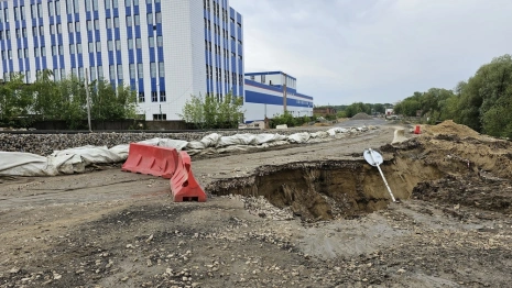 Во Владимире после дождя размыло Рпенский проезд