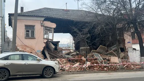 Появилось видео обрушившегося дома в центре Владимира