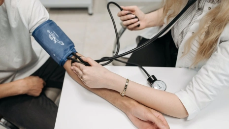 Жители владимирских сел пожаловались на массово закрытые ФАПы