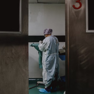 Владимирские врачи чудом сохранили ребенка выжившей в страшном ДТП беременной