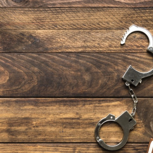 Уроженец Южной Африки прописал в доме в Меленках 4 женщин из республики Конго