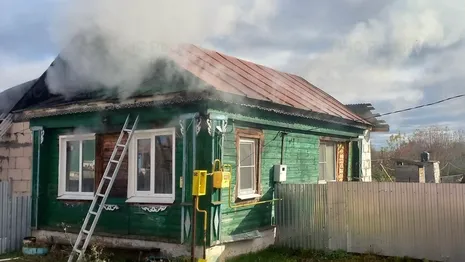 В деревне под Муромом загорелся частный дом