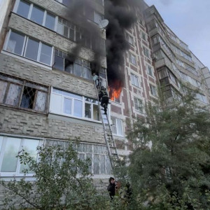 При пожаре в Коврове 55-летняя и 78-летняя женщины отравились угарным газом