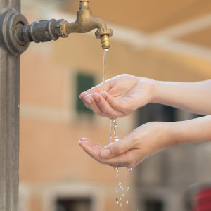 Жители деревень Владимирской области 6 лет пили воду от компании без лицензии