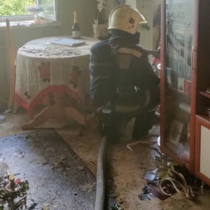 При пожаре в трехэтажном доме в Муроме эвакуировали двоих человек