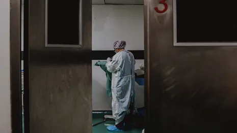 Владимирские врачи чудом сохранили ребенка выжившей в страшном ДТП беременной