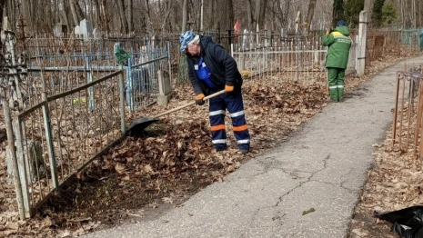 Во Владимире открыли все въезды и круглосуточное посещение на кладбище Улыбышево