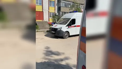 В Коврове спасатели впустили в подъезд женщину и помогли выпавшему из окна подростку