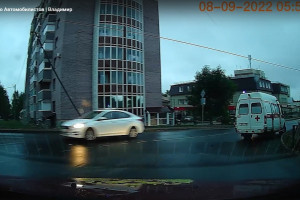 Во Владимире у бани в Добром нашли тело человека