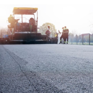 Во Владимире на улице Тихонравова начали ремонтировать дорогу