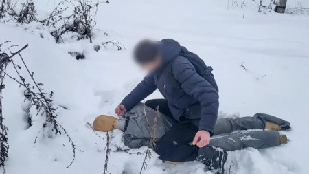 В Гороховце мужчина выбил незнакомцу 6 зубов и заставлял его давать ложные показания