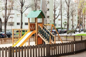 Александр Авдеев пообещал помочь с ремонтом дворов в поселке под Камешково