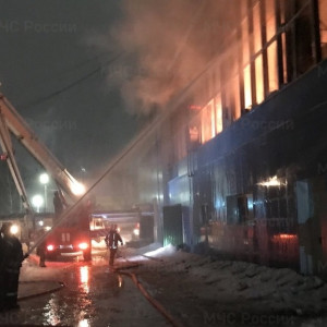 В Коврове с территории загоревшегося электромеханического завода вывели 57 человек