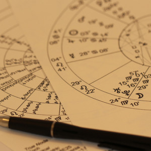 Козерогов ждут глобальные перемены, а близнецов – удача. Гороскоп на 26 декабря
