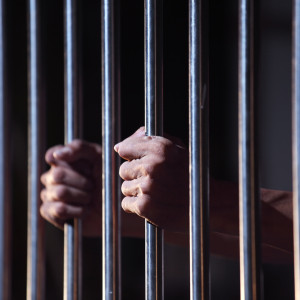 В Коврове спрятавшего на балконе тело мужчину заключили под стражу