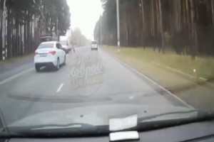 В Коврове колесо из грузовика отлетело во встречную легковушку