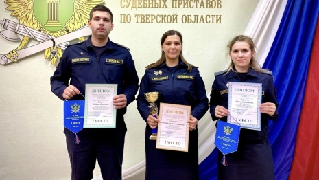 Пристав из Меленковского района стала лучшей в ЦФО